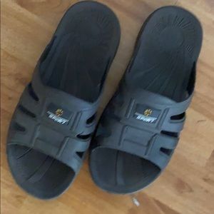 Rubber slippers